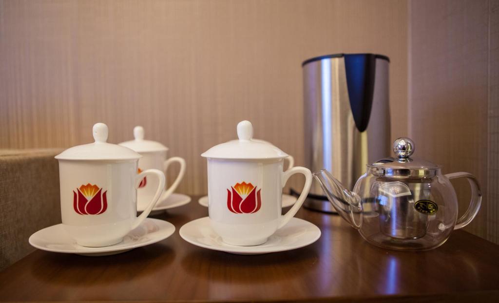 Soluxe Hotel Alma-Ata Buitenkant foto